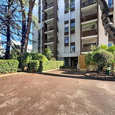 Les Jardins De Lodève, Confortable *